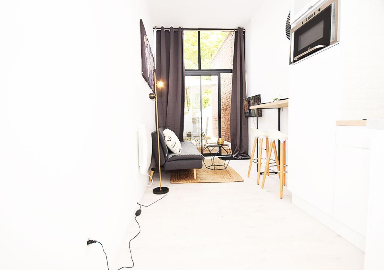 شقة Hyper Centre Valenciennes - Wifi - Terrasse - Tramway - Lerelaisdodile2 المظهر الخارجي الصورة
